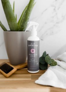 Detangle Spray